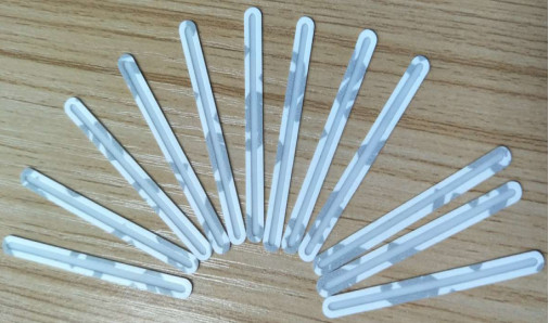 Doorzichtig van de Verspreiderpc PMMA van de Douanelamp HUISDIER 0.4mm met 3M 9075 Adhesie