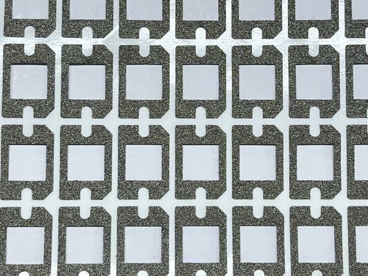 Zelfklevende geleidende schuimpads met hol frame | Aangepaste gestanste EMI-afschermende sponspakking